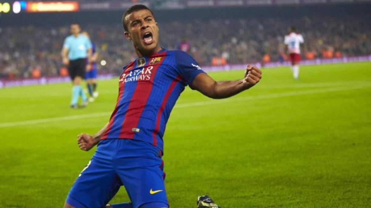 Rafinha: El mediocampista no entra en los planes de Messi y al parecer no seguiría.