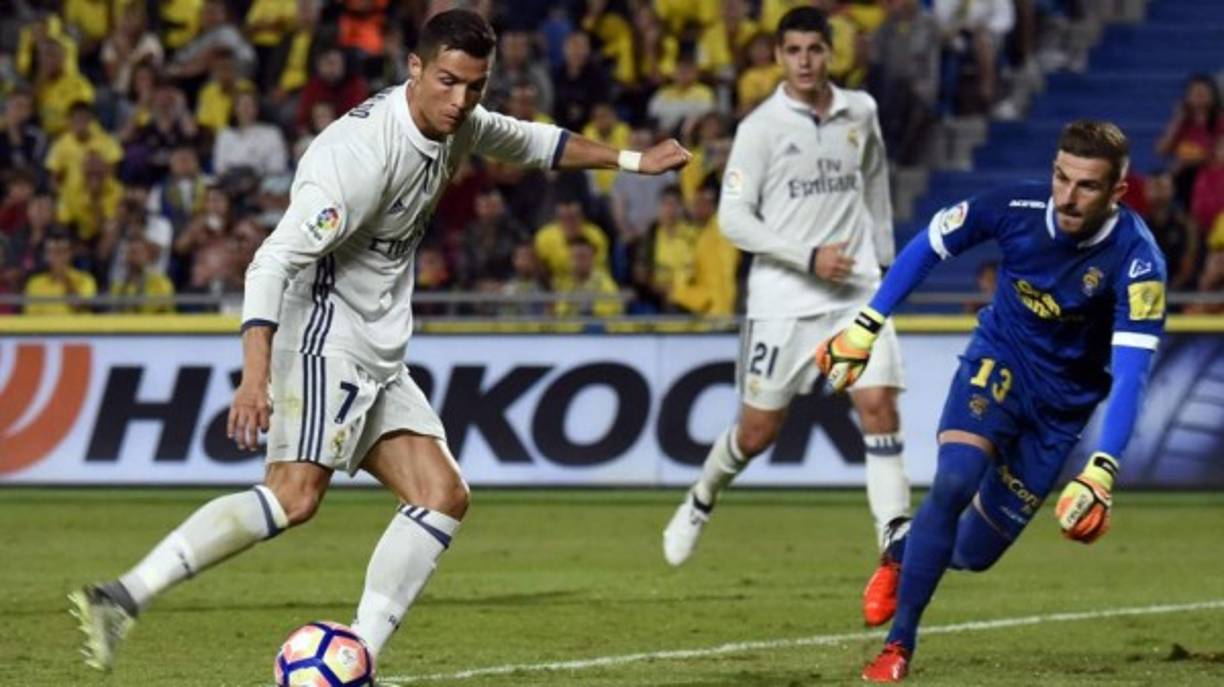 Por su parte el Real Madrid buscará seguir en la cima y recibe a Las Palmas. Hora: 2:30pm, hora de Honduras.