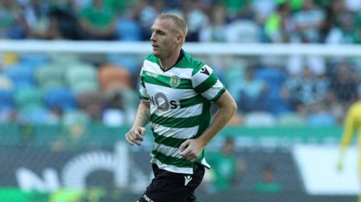 El Sporting de Portugal está interesado en renovar a Jeremy Mathieu, cuyo contrato concluye en 2020. Sin embargo, el club está negociando con el ex jugador del Barcelona la posibilidad de reducir su salario, según publica el diario A' Bola.