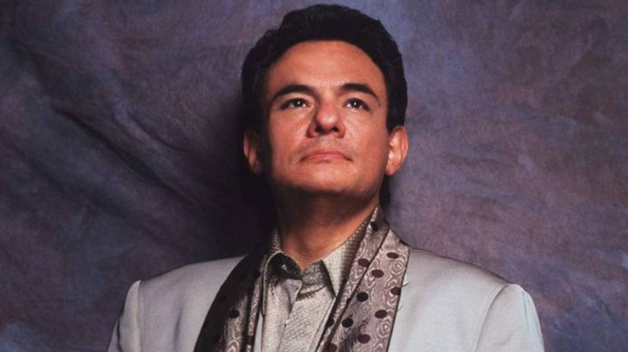 El intérprete de 'Gavilán o Paloma' fue ingresado el año pasado de febrero al hospital Coral Gables Hospital, en Miami, Florida para tratarse el cáncer de páncreas del que padeció.