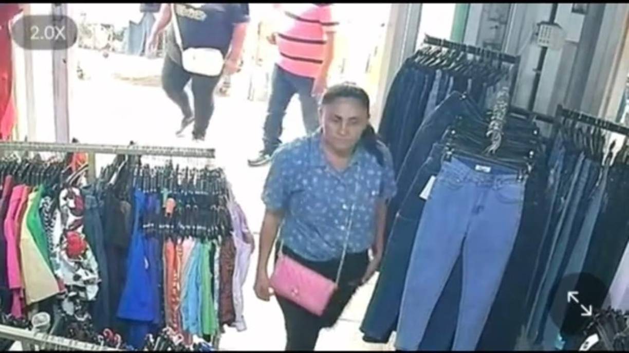 “Ella es la primera del grupo”, relata la dueña en el video que tiene más de 900 reproducciones.