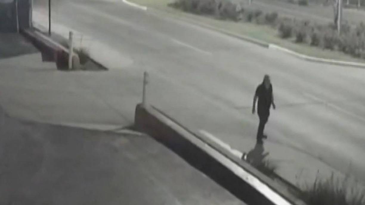 Maldonado fue atacado por un hombre al que ya le siguen la pista con un video que las autoridades han difundido.