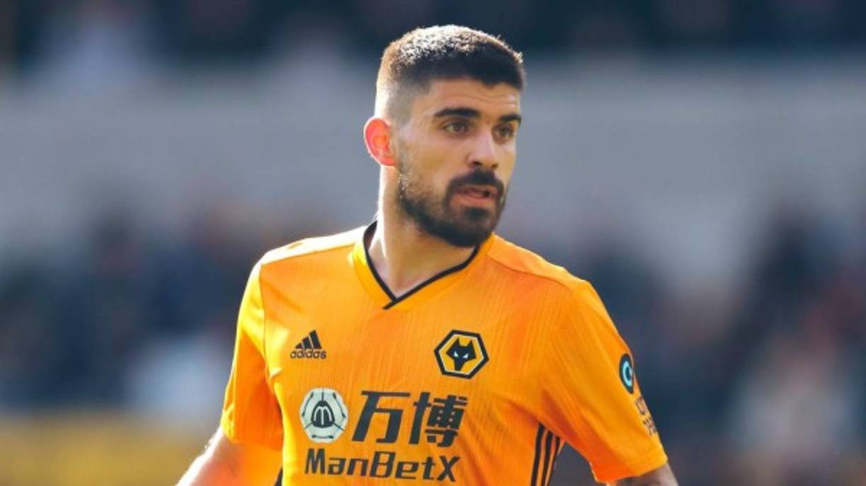 Mikel Arteta, entrenador del Arsenal, ha pedido a la directiva londinense que priorice a Ruben Neves, mediocampista portugués del Wolverhampton.