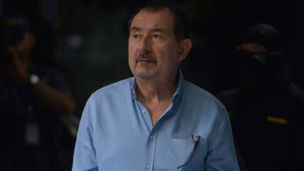 Miguel Menéndez, conocido como Mecafé, es uno de los financistas de Mauricio Funes, y quién recibió $700,000 prestados del exmandatario y participó de los millonarios sobornos de Astaldi.