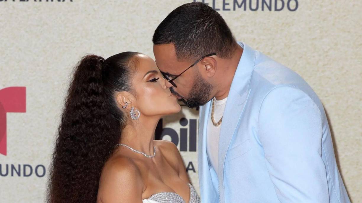 “Tengo una razón muy brillante y una bendición muy grande que es mi hija y toda la familia, mis padres, Raphy, que yo le tengo que dar mucha fuerza”, reconoce. “Cada dos semanas estamos fielmente toda la familia visitando a Raphy días completos, todo el fin de semana”, dice sobre su pareja.