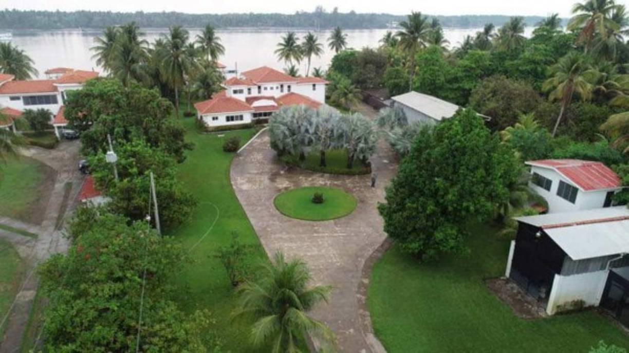 En total 61 inmuebles incautados con un valor aproximado de 23 millones, 883 mil dólares, serán administrados por el CONAB. Foto/ FGR