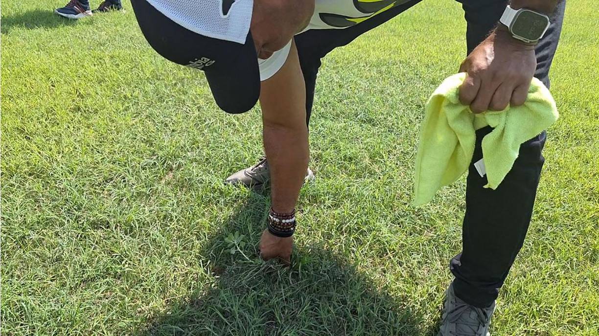 ”Al llegar a Tegucigalpa voy a pedir una reunión de inmediato con el ingeniero supervisor, con los abogados de la institución para ver los términos del contrato”, detalló Moncada.