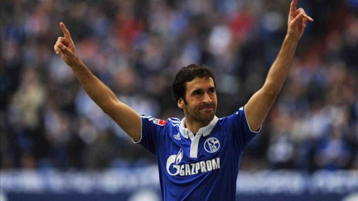 El diario SportBild informa que la gestión de David Wagner, entrenador del Schalke 04, genera serias dudas entre los dirigentes, que entre las opciones que valoran para un hipotético reemplazo ubican a Raúl González, quien ya jugó para el representativo de Gelsenkirchen y que ahora dirige al Real Madrid Castilla.