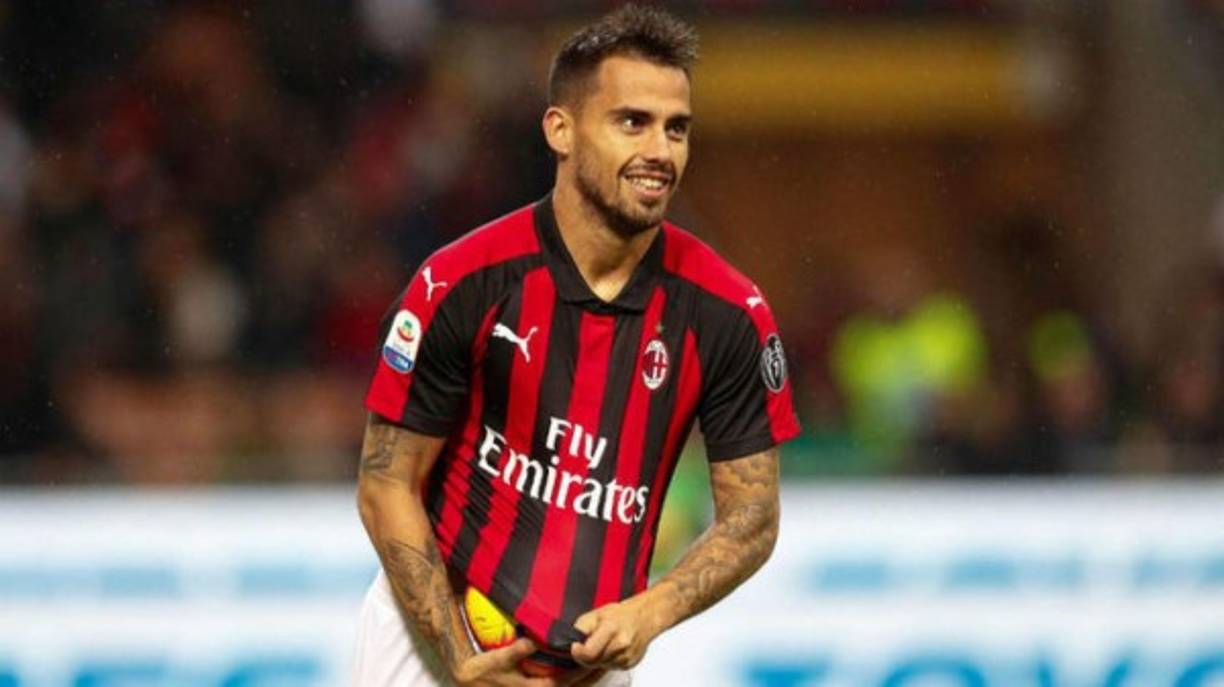 Suso: Según diario AS, el Sevilla estaría interesado en el fichaje del mediocampista español que milita en el AC Milan.El problema es que su precio es elevado, anda por los 40 millones de euros.