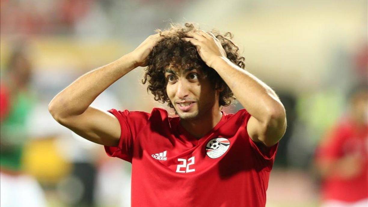 Su condición de extremo y su rizada melena alimentaban las comparaciones con Salah, sobre todo, a raíz de su buen papel con Egipto en la Copa África 2017.