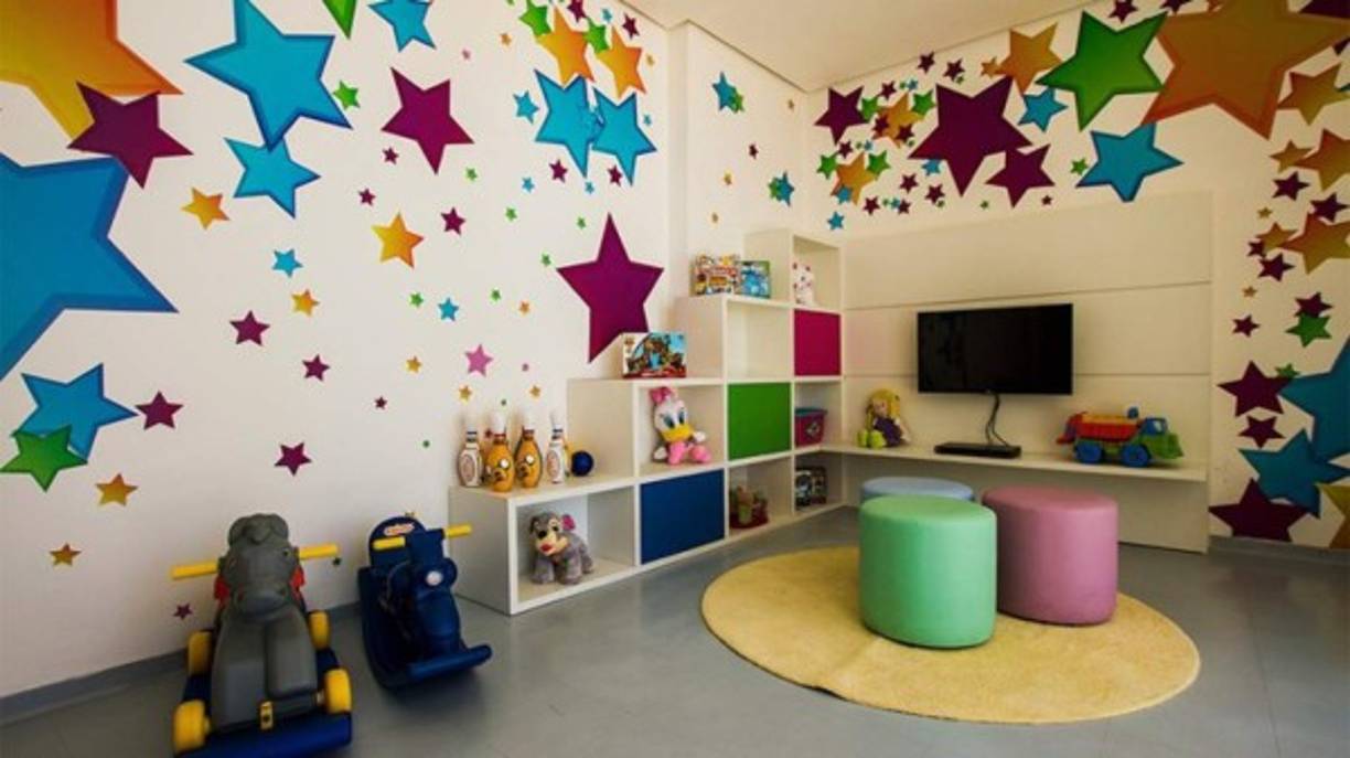 Según las nuevas pruebas, OAS transfirió en 2009, año en que supuestamente el inmueble habría sido cedido a Lula, todos los apartamentos del proyecto para un fondo controlado por la estatal Caixa Económica Federal y cualquier venta o cesión debería ser mediante el pago en una cuenta específica de ese banco público.