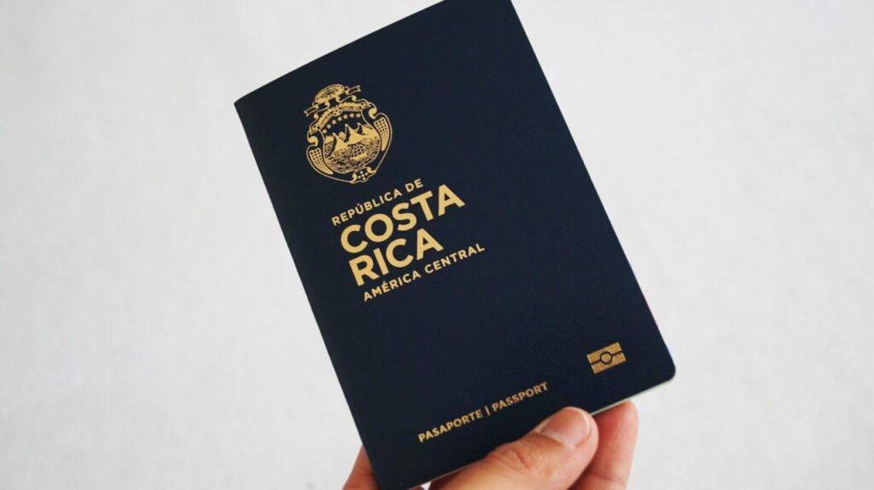 6. Pasaporte Costa Rica: 151 destinos