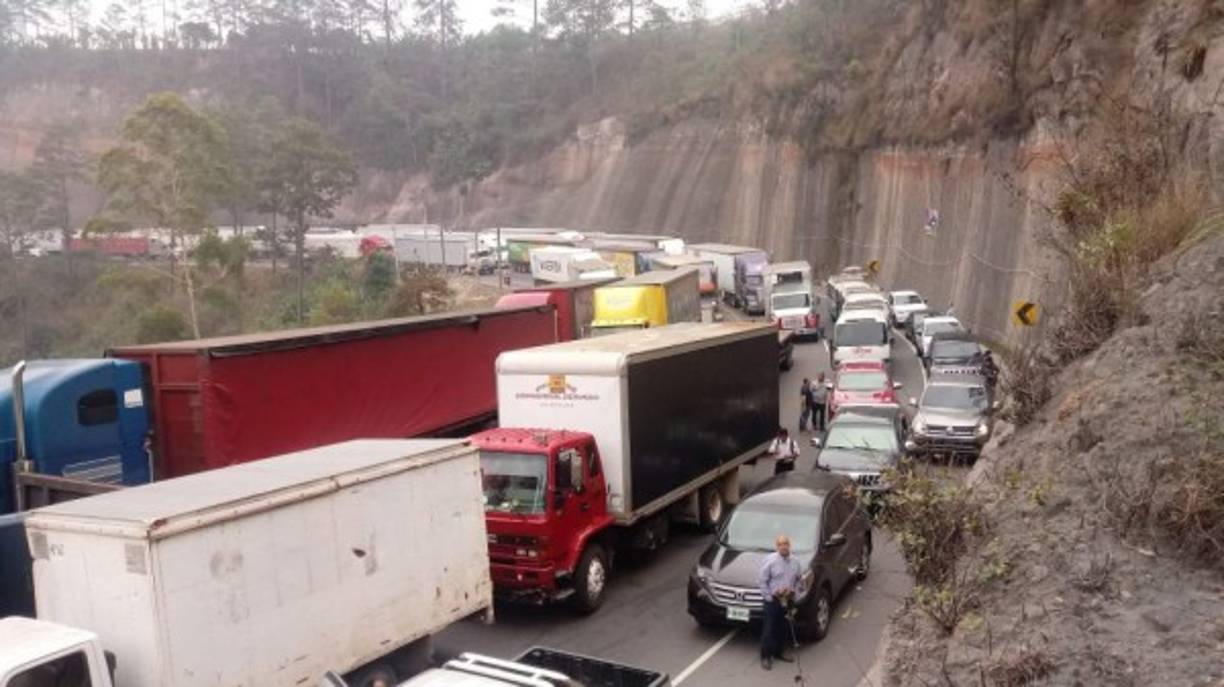Los transportistas de carga piden que que se cumpla la ley.