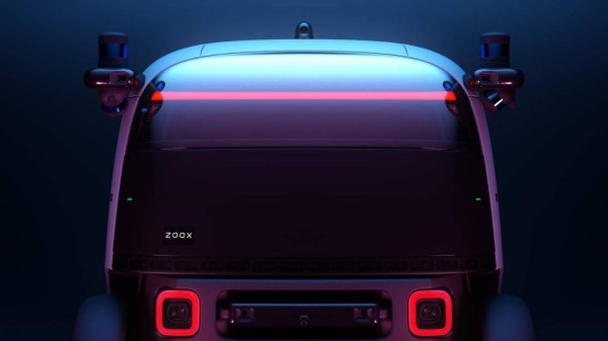 Zoox se centra en los taxis, los vehículos no tienen el diseño tradicional al que estamos acostumbrados a ver en un coche.