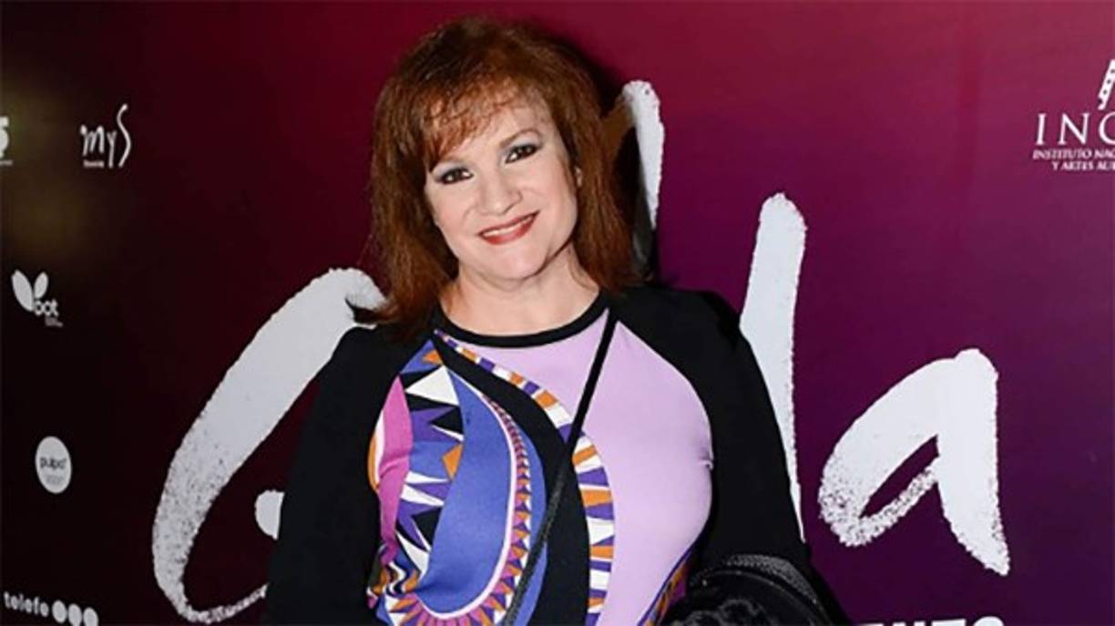 “No fue el amor de mi vida, pero duró un montón de tiempo. Para mí, fue algo serio. Se terminó porque no había manera de mantenerlo, la distancia, la situación de cada uno. En ese momento nuestra comunicación era mucha, no existía Claudia, yo iba mucho a su casa”, precisó Lucía Galán sobre esa relación.