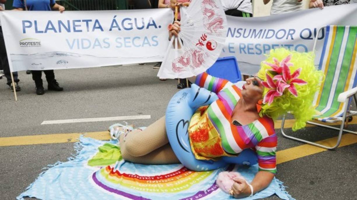 4. Sao Paulo: Es la tercera urbe latinoamericana en riesgo de quedarse sin agua antes del 2030. La región metropolitana de Sao Paulo, con casi 20 millones de habitantes, ha atravesado severas crisis hídrica en los últimos 4 años.<br/><br/>En caso de que la municipalidad de Sao Paulo no logre desarrollar las obras necesarias para paliar el desabastecimiento se desataría 'un escenario del fin de mundo. Son miles de personas y puede desatarse el caos social', dijo Paulo Massato, responsable de abastecimiento de la región. <br/>