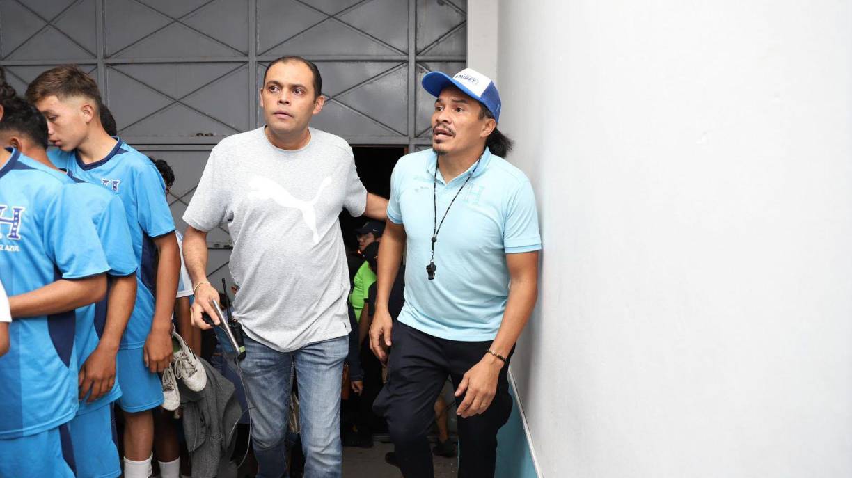 La llegada del protagonista e invitado especial. El “10” de la selección de Honduras le dirá esta noche en el Estadio Nacional Chelato Uclés su adiós al fútbol internacional. 