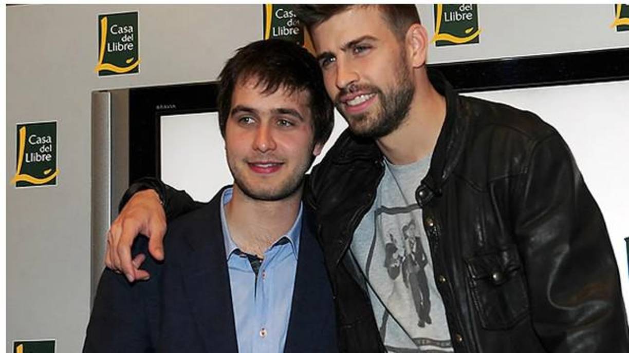 Él es Marc Piqué, el excuñado de Shakira, hermano menor de Gerard.