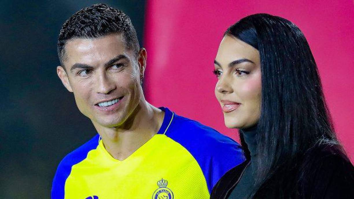 Desde su llegada a Arabia Saudita, la relación amorosa entre Cristiano Ronaldo y Georgina Rodríguez ha ido de mal en peor, puesto que el delantero del Al Nassr estaría aburrido de la actitud de la modelo hispano-argentina.