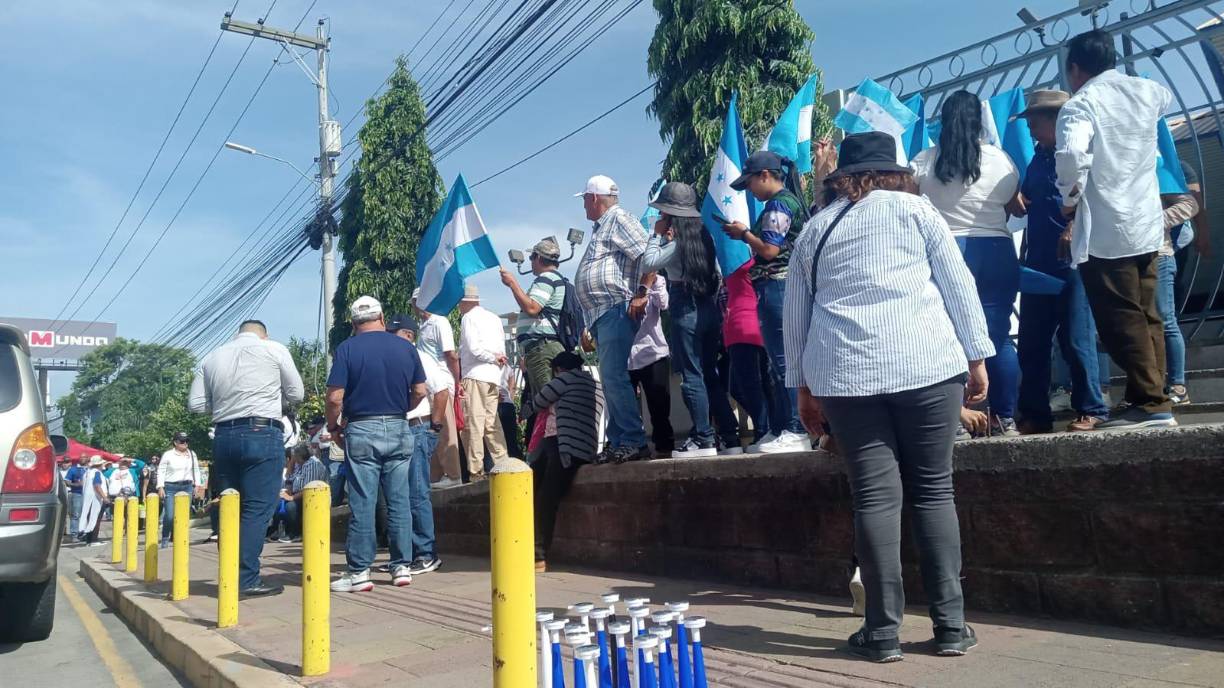 Imágenes de la manifestación de la oposición hondureña este sábado 19 de agosto de 2023 en Tegucigalpa. 