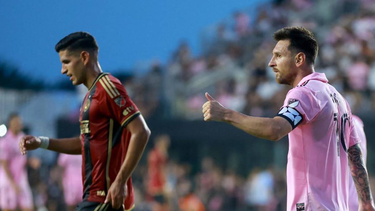 Messi se gastó dos goles con su pie derecho en 22 minutos del primer tiempo.