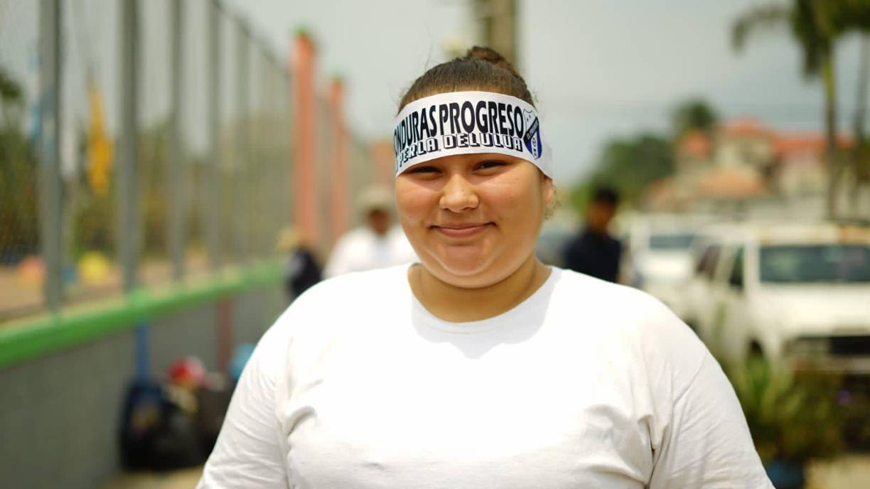 Los ciudadanos del Progreso llegaron con toda la actitud para apoyar a su equipo.