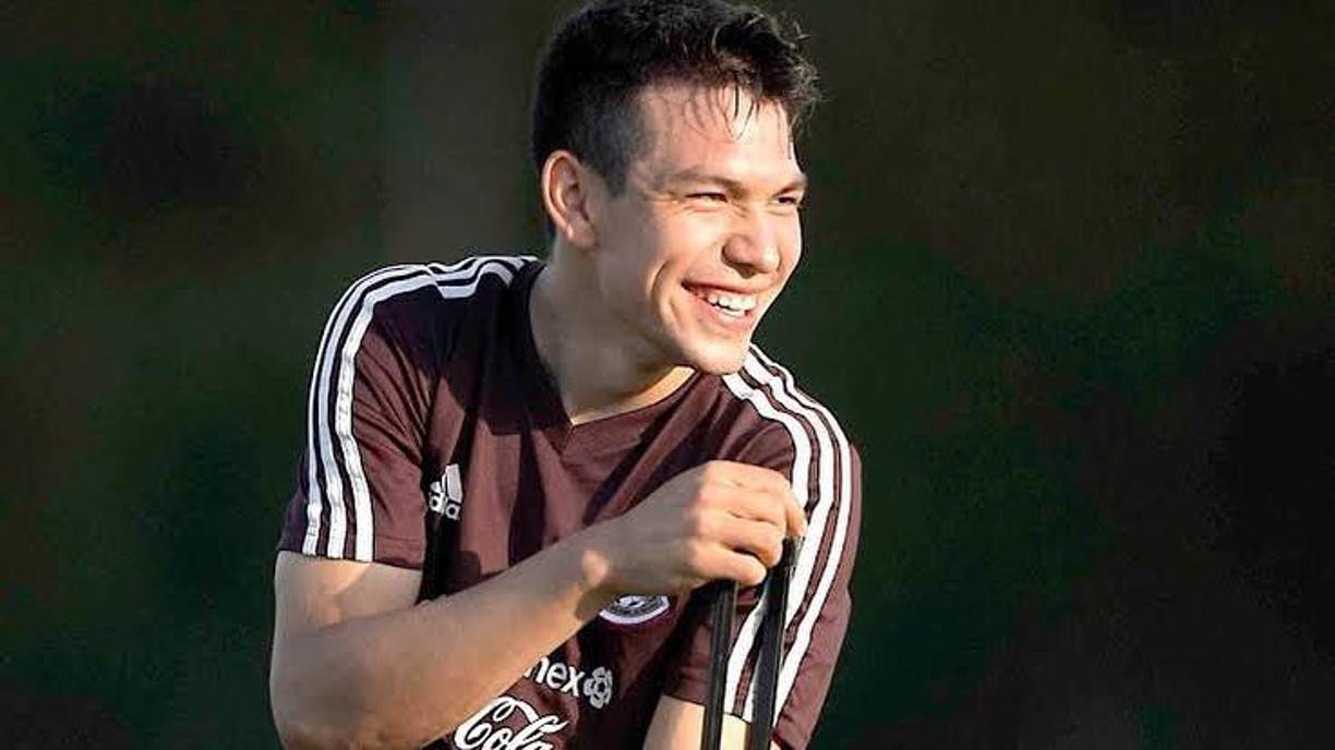 Por ahora Hirving Lozano no ha reaccionado tras la propuesta de la modelo mexicana. 