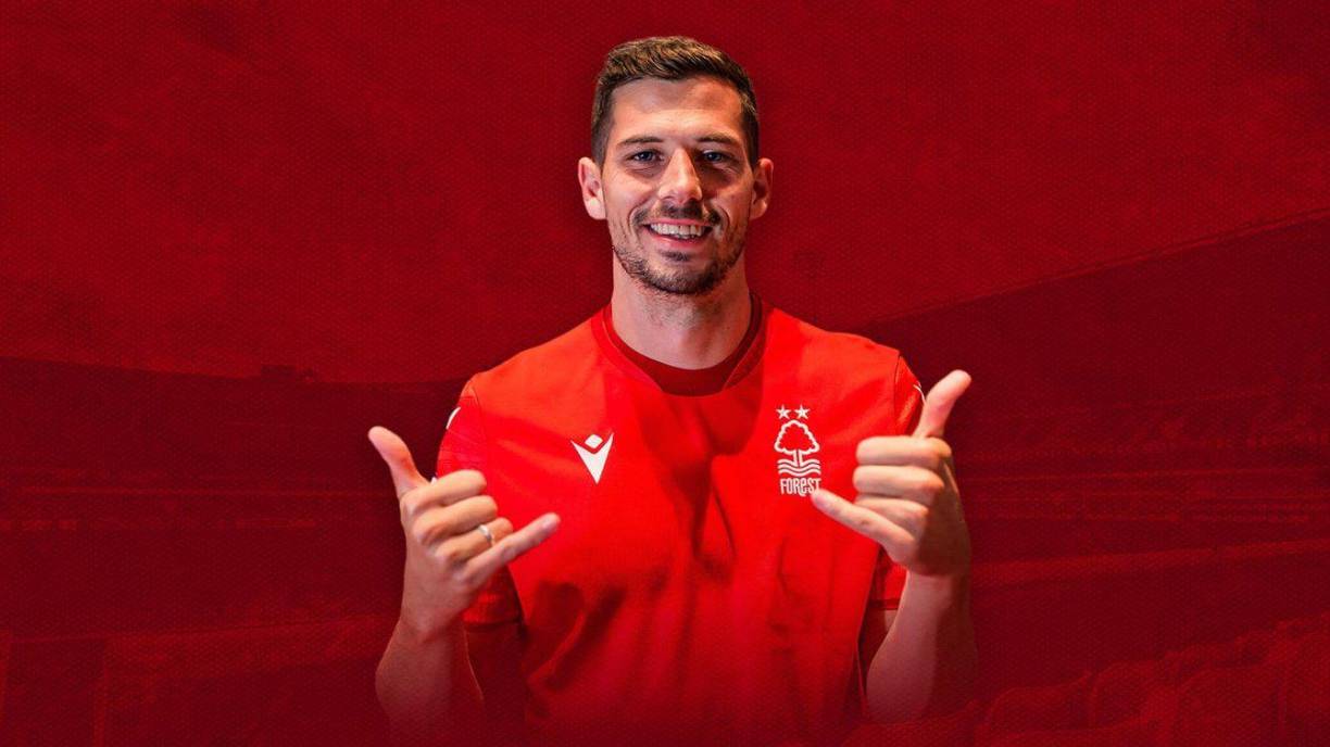 OFICIAL: El Nottingham Forest anunció al centrocampista Remo Freuler como su nuevo refuerzo, llega procedente del Atalanta.