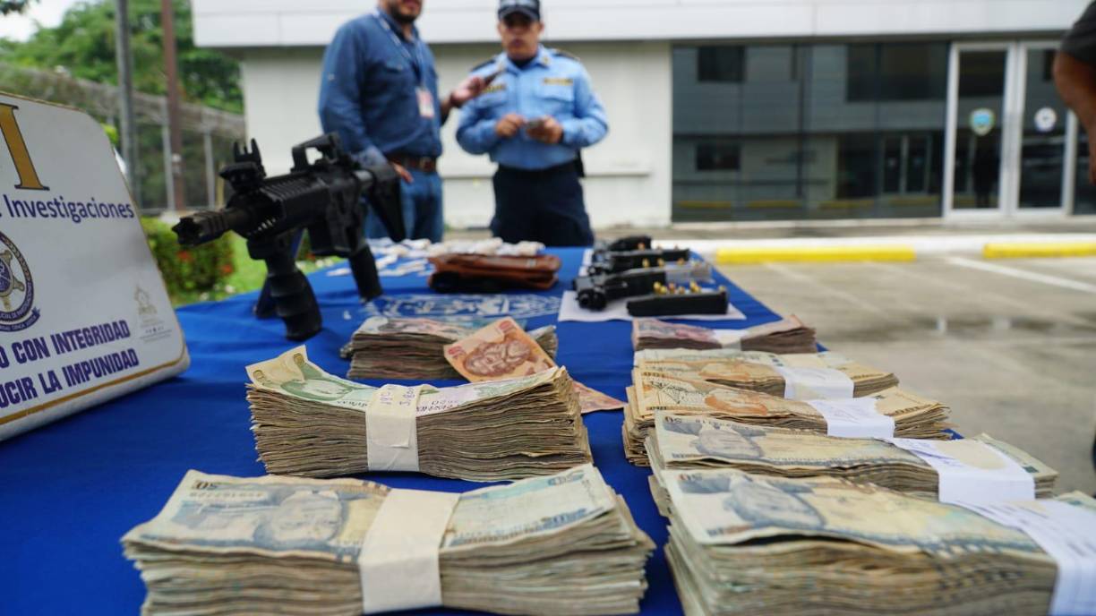 El operativo se realizó a primeras horas de este viernes 29 de diciembre en el referida residencial de San Pedro Sula.