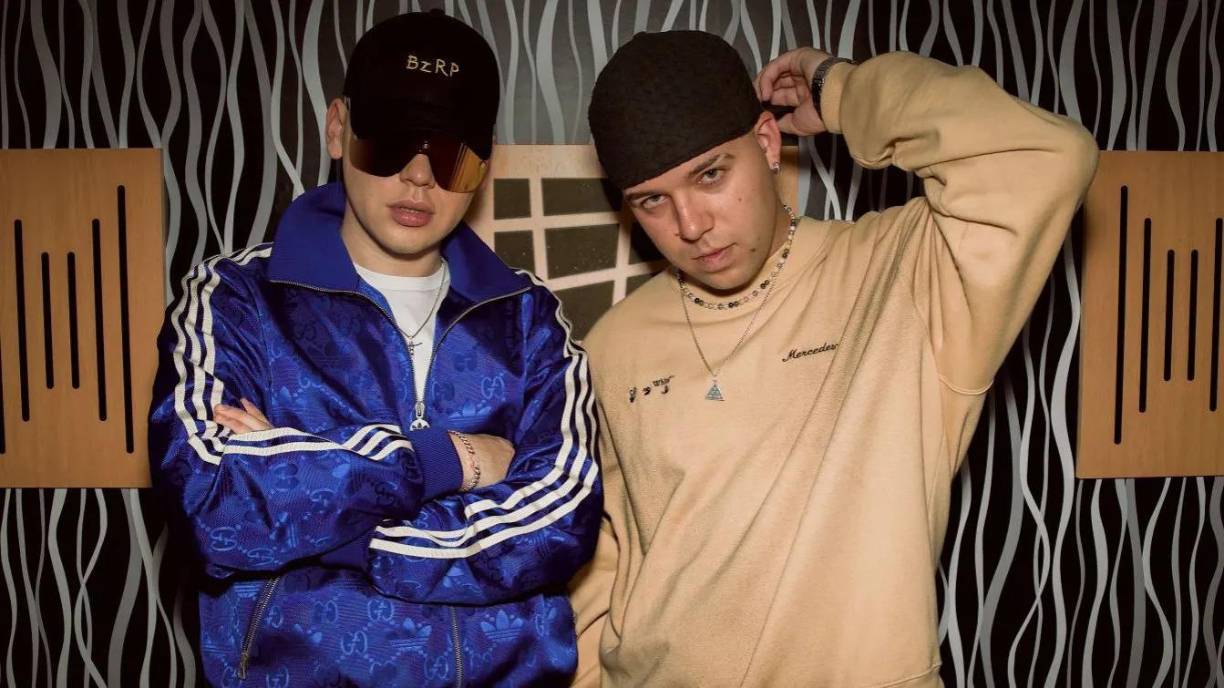 Por su andadura comercial fue precisamente galardonado con el Premio Odeón al álbum del año, mientras que la nueva Academia de la Música de España decidió concederle por sus trascedencia el premio al mejor disco de música urbana en una ceremonia en la que también atrapó la distinción a mejor canción urbana por ‘Columbia’, otro de sus grandes éxitos recientes. EFE