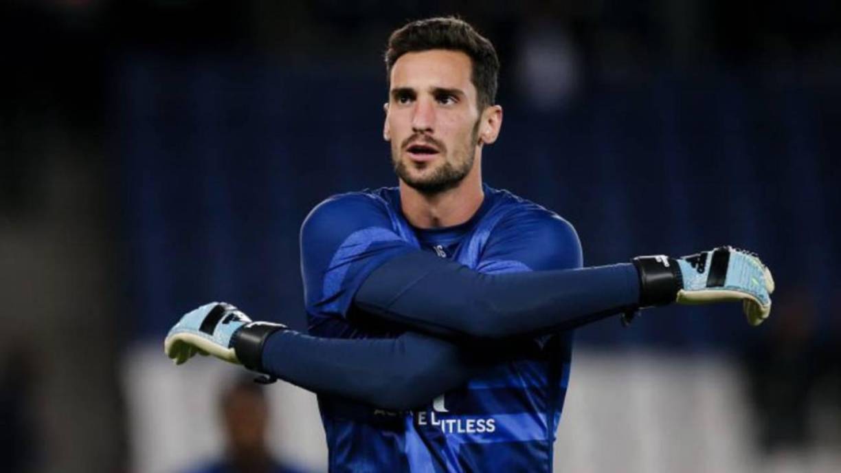 Sergio Rico puede ser nuevo fichaje del Mallorca en los próximos días, según apunta RMC Sport. El guardameta del PSG, que tiene una enorme competencia con Gigi Donnarumma y Keylor Navas, es una opción. Según el medio francés, sería una cesión sin opción de compra y el Mallorca se haría cargo de una parte de la ficha, pero no de toda.