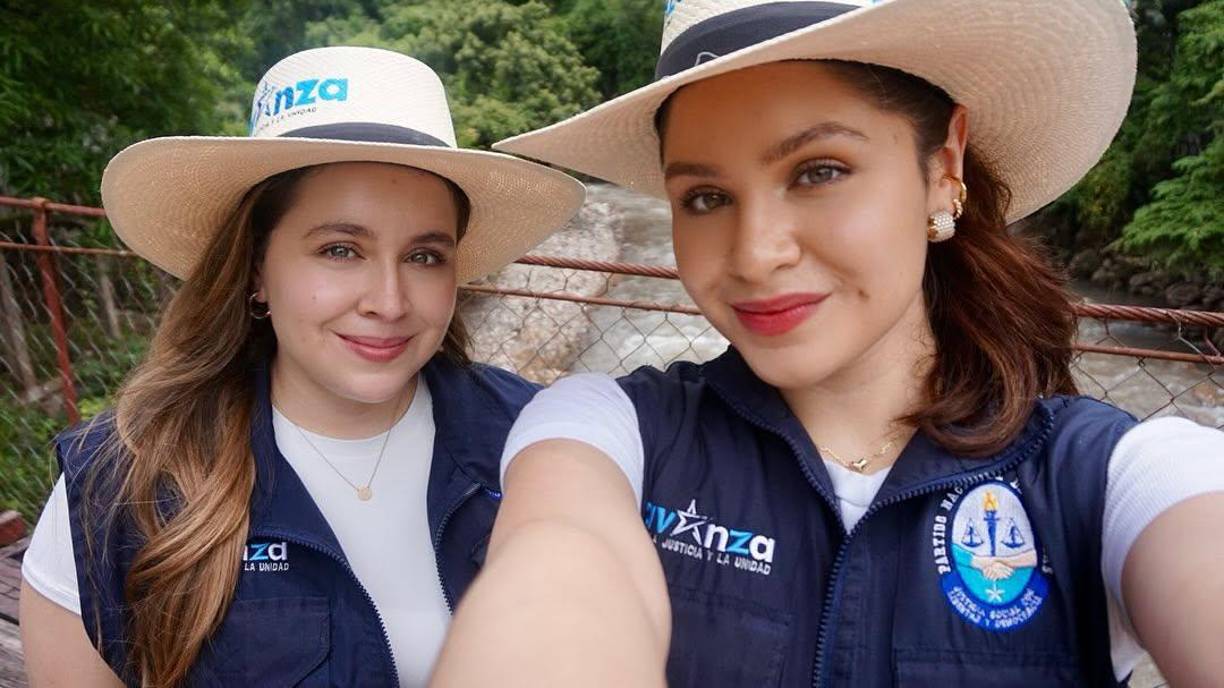 Esta no es la primera vez que Daniela e Isabela incursionan en medios digitales. Anteriormente, han participado en entrevistas y programas donde han expresado sus opiniones y experiencias personales.