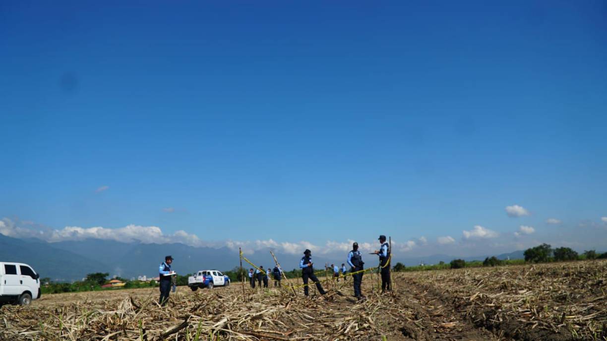 Hallazgo de osamentas humanas en una cañera cercana al sector Chamelecón de San Pedro Sula. 