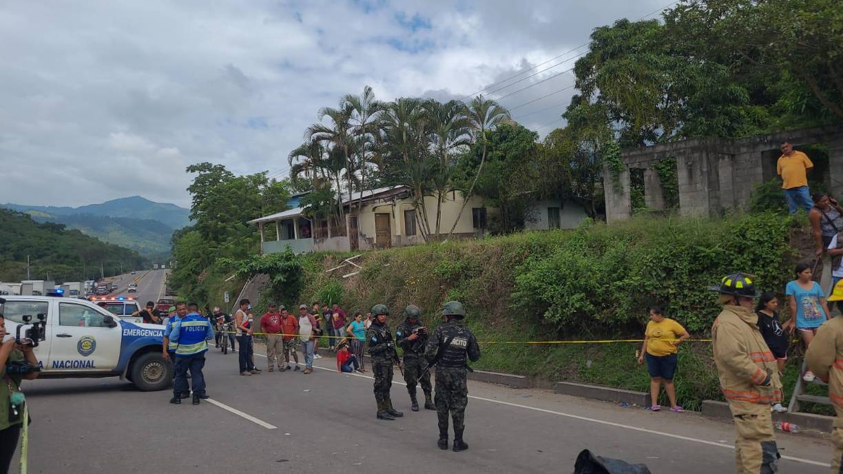 Al hospital Santa Teresa fueron trasladadas siete personas heridas.