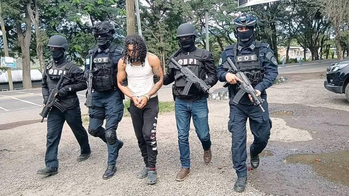 Yeferson Eduardo Vallecillo Cambar, de 22 años, fue requerido en el barrio Las Acacias del municipio de Dulce Nombre de Culmí en Olancho.