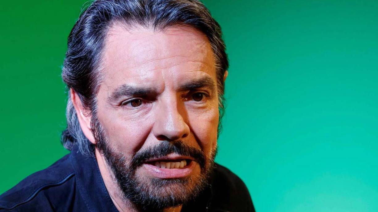 Además, el próximo 21 de octubre estrena la segunda temporada de su serie Acapulco (de 10 capítulos), que transmite la plataforma AppleTV+. De acuerdo con la fuente, el accidente de Eugenio Derbez fue inesperado y ocurrió mientras se divertía con el videojuego.