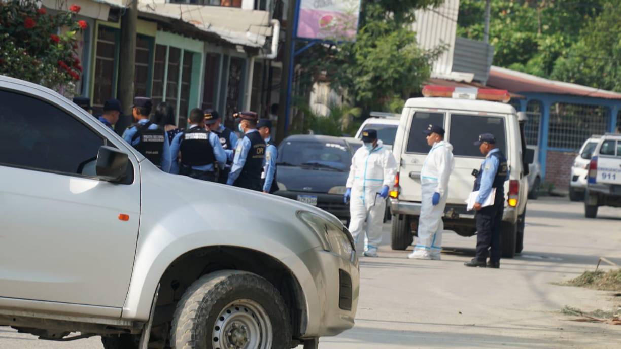 Hasta el momento, la Policía Nacional, que ya investiga el hecho, desconoce el móvil del crimen. 