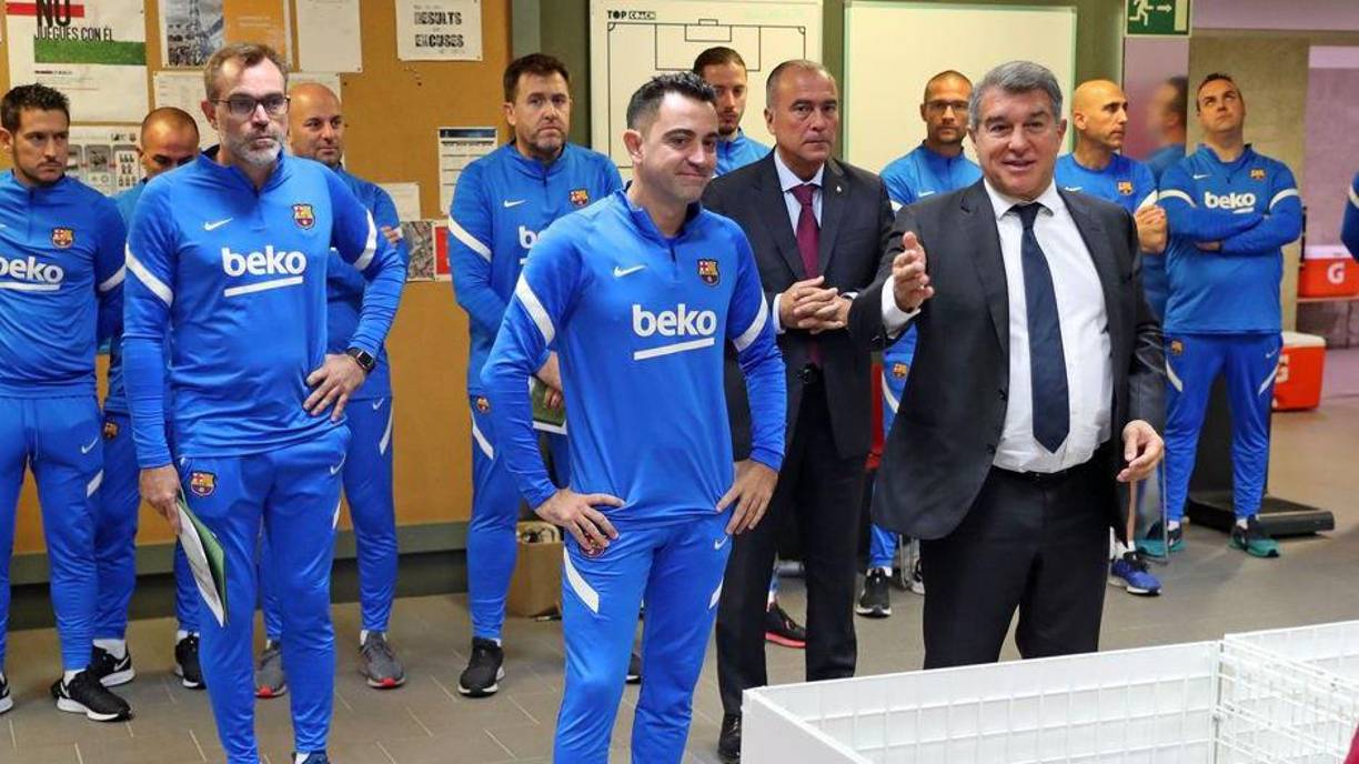 El FC Barcelona está tratando de cerrar los refuerzos que Xavi ha pedido para esta nueva temporada. Prensa española ha revelado la lista de los siete jugadores que tiene en la mira el cuadro blaugrana.