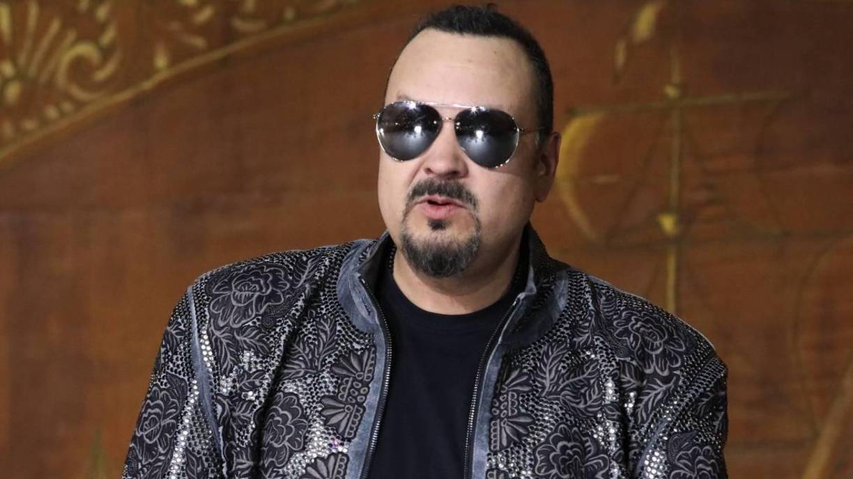 Pepe Aguilar anunció el regreso de su gira junto a su familia, con una temática que rinde homenaje a una de las celebraciones del Día de Muertos en México. Según un comunicado de prensa, este nuevo tour “llevará al público a un viaje visual y musical que se remonta al origen de la dinastía Aguilar a través de canciones clásicas y favoritas de varias generaciones”. La gira por 20 ciudades comienza con dos noches en el Honda Center en Anaheim, California, el 29 y 30 de marzo, y luego continúa por todo Estados Unidos antes de concluir en Sacramento, California, en el Golden 1 Center, el 20 de julio.