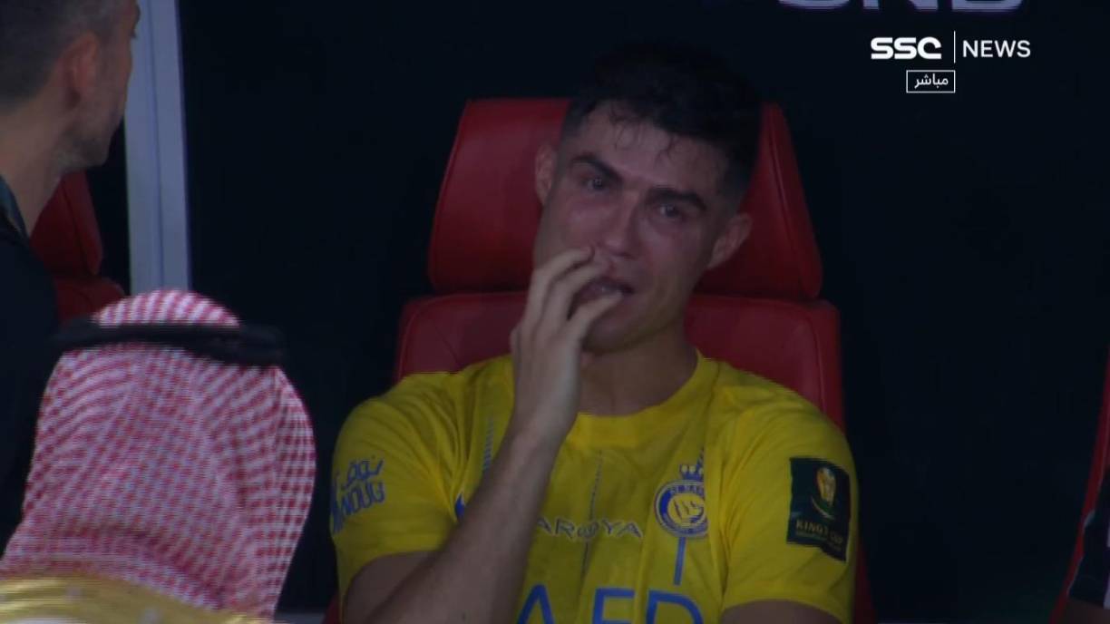 Las tristes imágenes de Cristiano Ronaldo a sus 39 años tras perder la final.