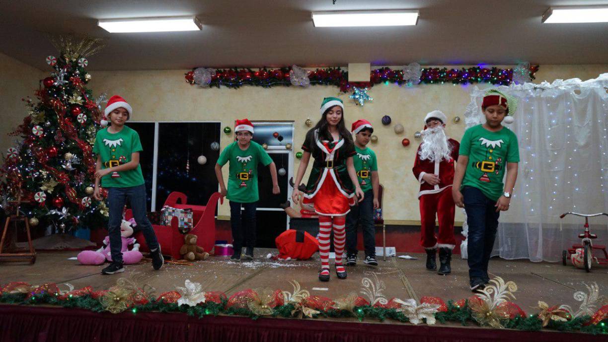 La presentación de séptimo grado estuvo cargada de creatividad. 