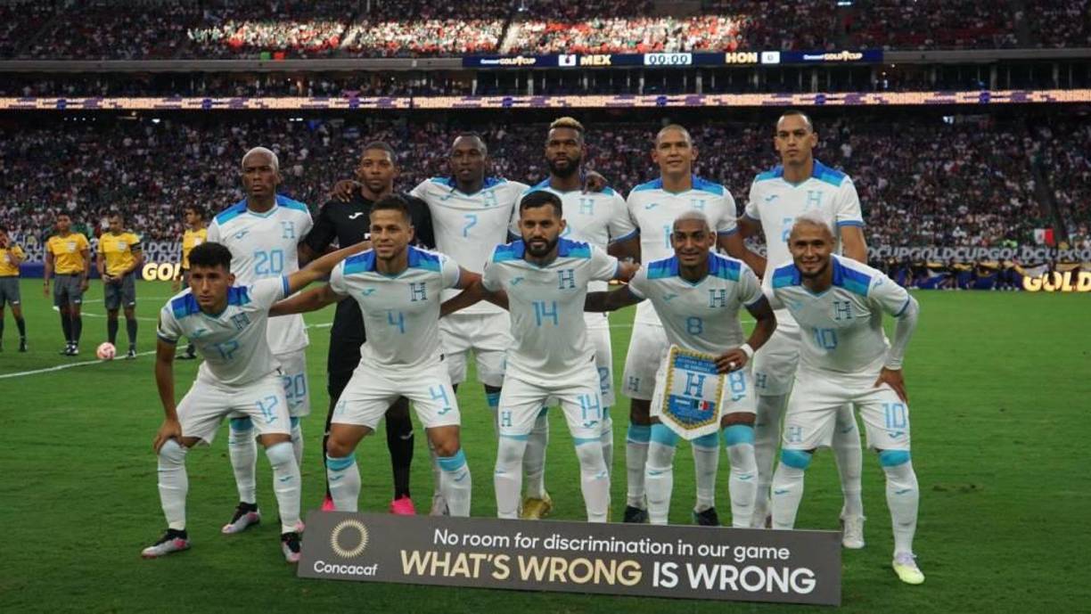 Honduras se mantienen como una de las peores selecciones de Concacaf, el equipo catracho no bajó, pero tampoco subió en el ranking que se publicó este jueves. Se ubica en el puesto 81.