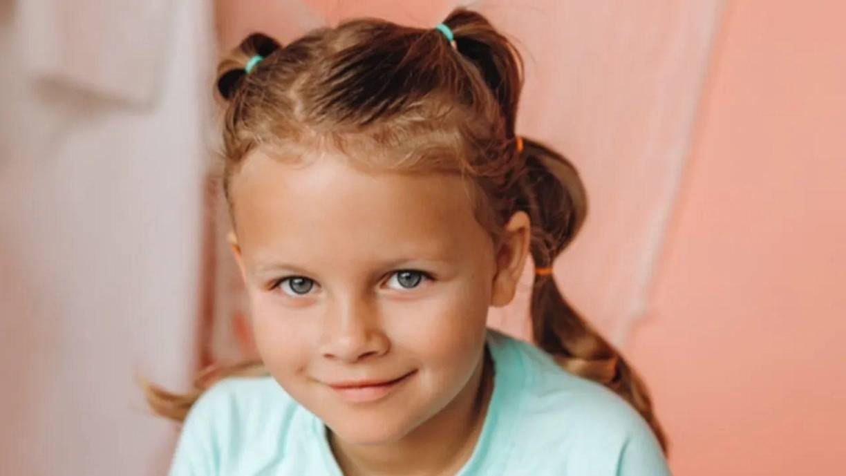 FedEx emitió un comunicado diciendo que sus pensamientos están con la familia y que la compañía está cooperando plenamente con las fuerzas del orden.