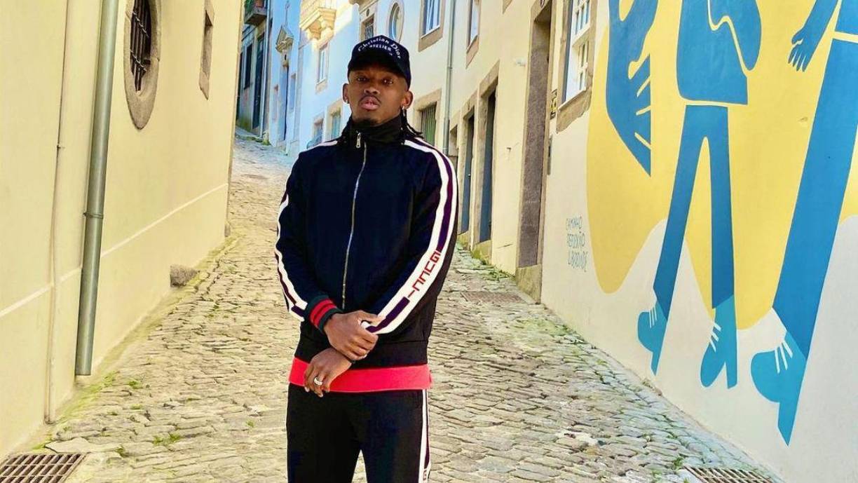 ¡Como estrella! Alberth Elis presume su estilo de vida en Europa