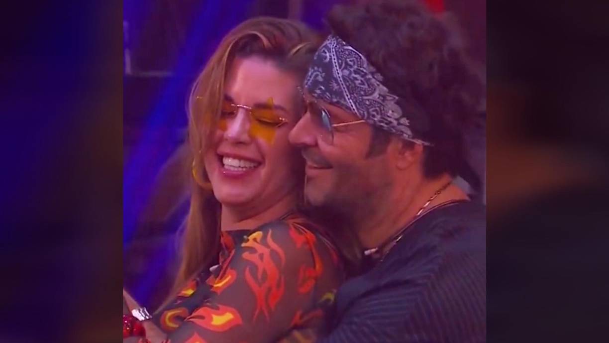 El cantante mexicano Pablo Montero fue otro de los famosos que gozó de las mieles del amor con Alicia Machado. La propia venezolana ha señalado que su romance con el mexicano fue “muy lindo” y que ocurrió cuando ella vivía en Miami y tenía cerca de 23 o 24 años. 