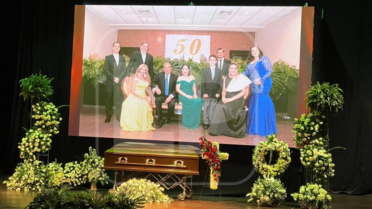 Entre otras actividades, Saybe fue fundador y presidente del Círculo Teatral Sampedrano y la Fundación Cultural de San Pedro Sula..