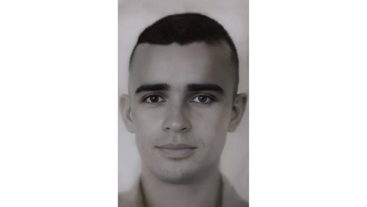 Darwin Rolando Lobo Lobo tenía el rango de Sargento y era miembro de la Policía Militar. 