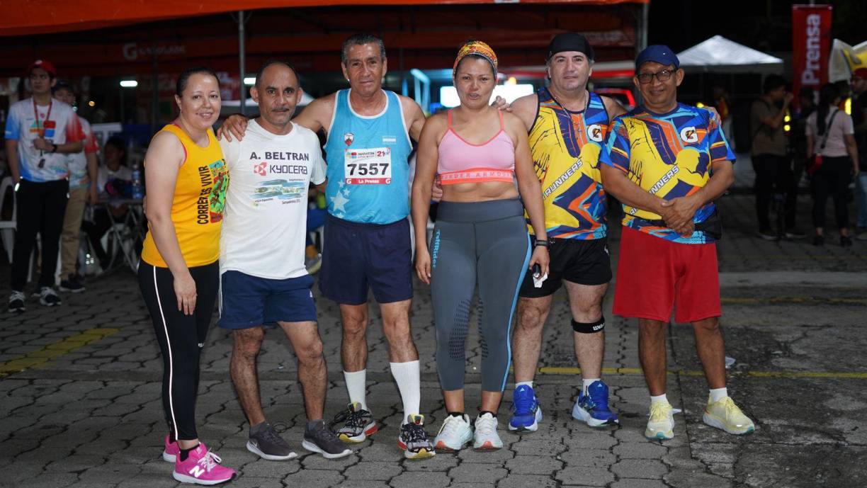 Familias enteras se inscriben a la actividad benéfica. Esta vez, los fondos recaudados serán para el Club Rotario de San Pedro Sula y la fundación Zamora Terán.