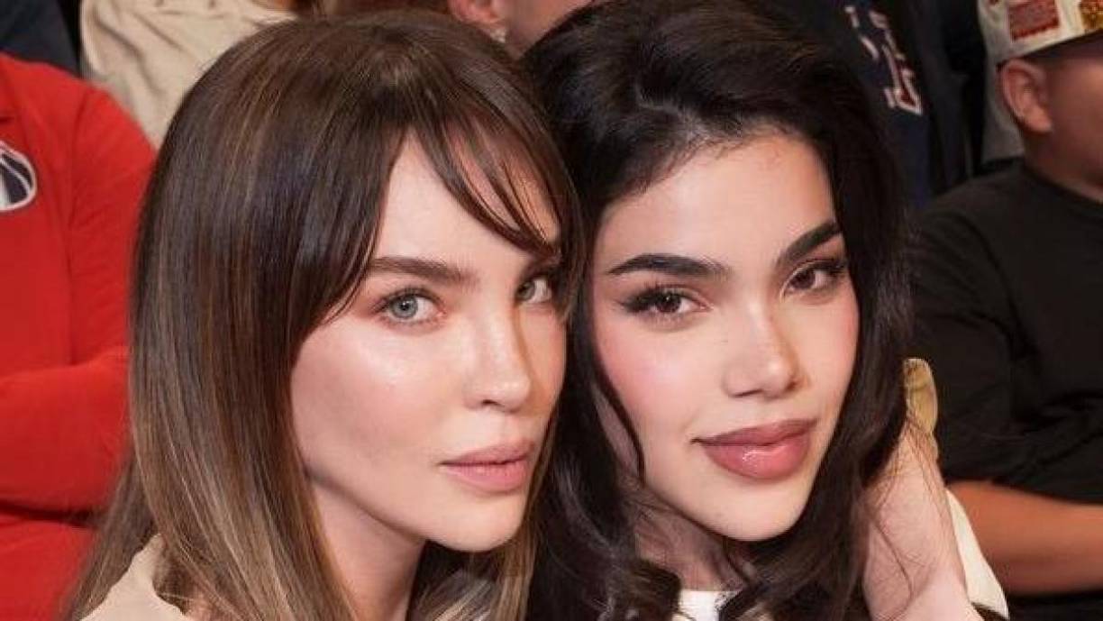 Por su parte, Kenia Os no ha dudado en compartir su admiración hacia Belinda. Durante su participación en la Billboard Latin Music Week en Miami, la joven cantante afirmó: “Es una artista increíble, una persona increíble. La quiero, la admiro muchísimo y ha sido increíble trabajar con ella”. 