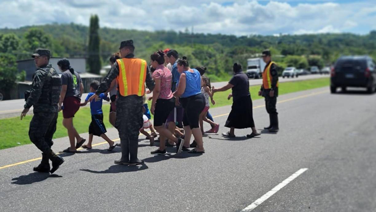 Copeco sugirió evacuar las zonas más cercanas al río Ulúa.